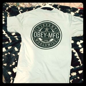 obey tee shirt